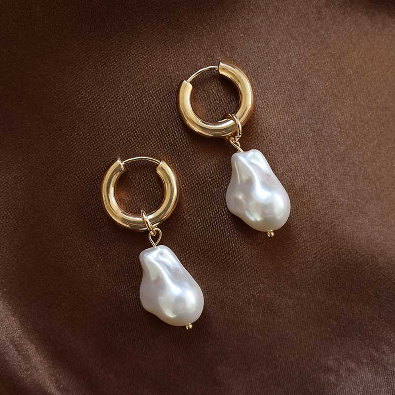 Cleo earrings pinky main image 0