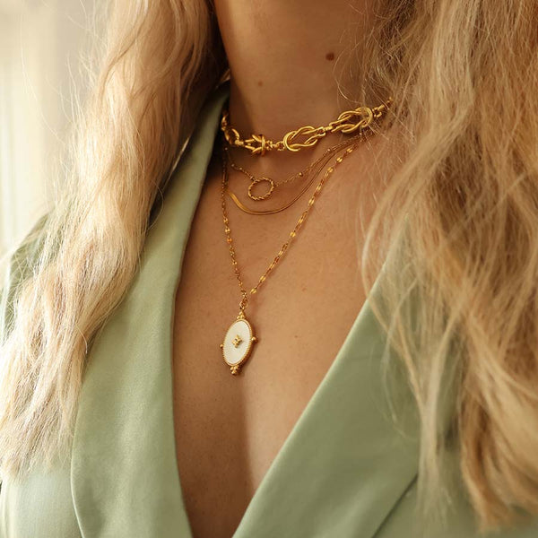 ALLURE NECKLACE STACK