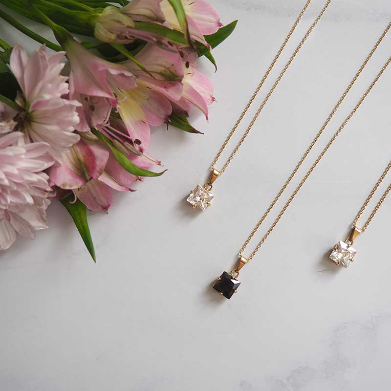 INTUITION NECKLACE - BLACK